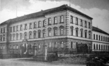 Gebäude