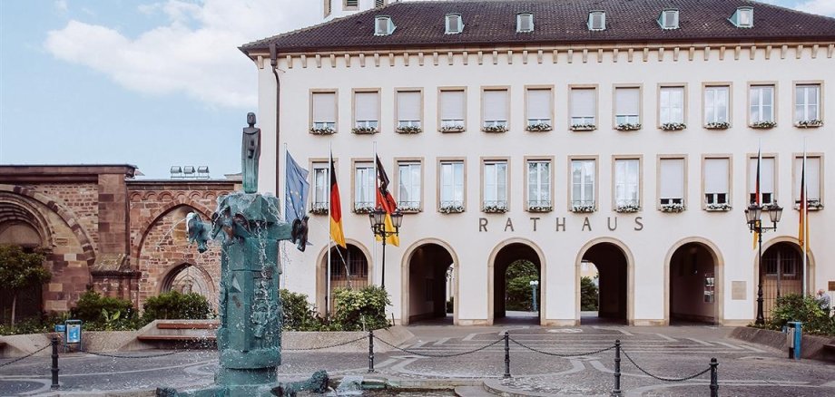 Außenansicht Rathaus