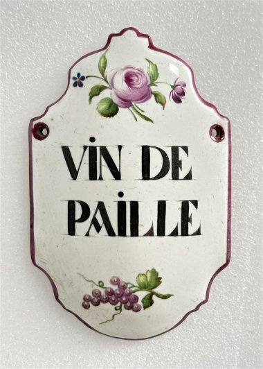 Weinflaschenschild aus Fayence mit der Aufschrift "Vin de Paille"